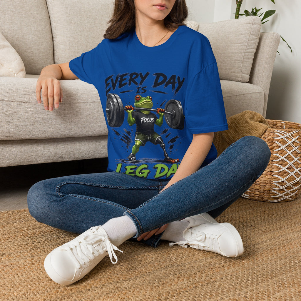 Weightlifting Frog Adult T‑Shirt — "Every Day Is Leg Day" Graphic Tee
