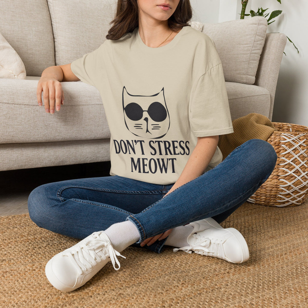 Cat Graphic Adult T-Shirt — "Don't Stress Meowt" Relaxed Tee for Cat Lovers