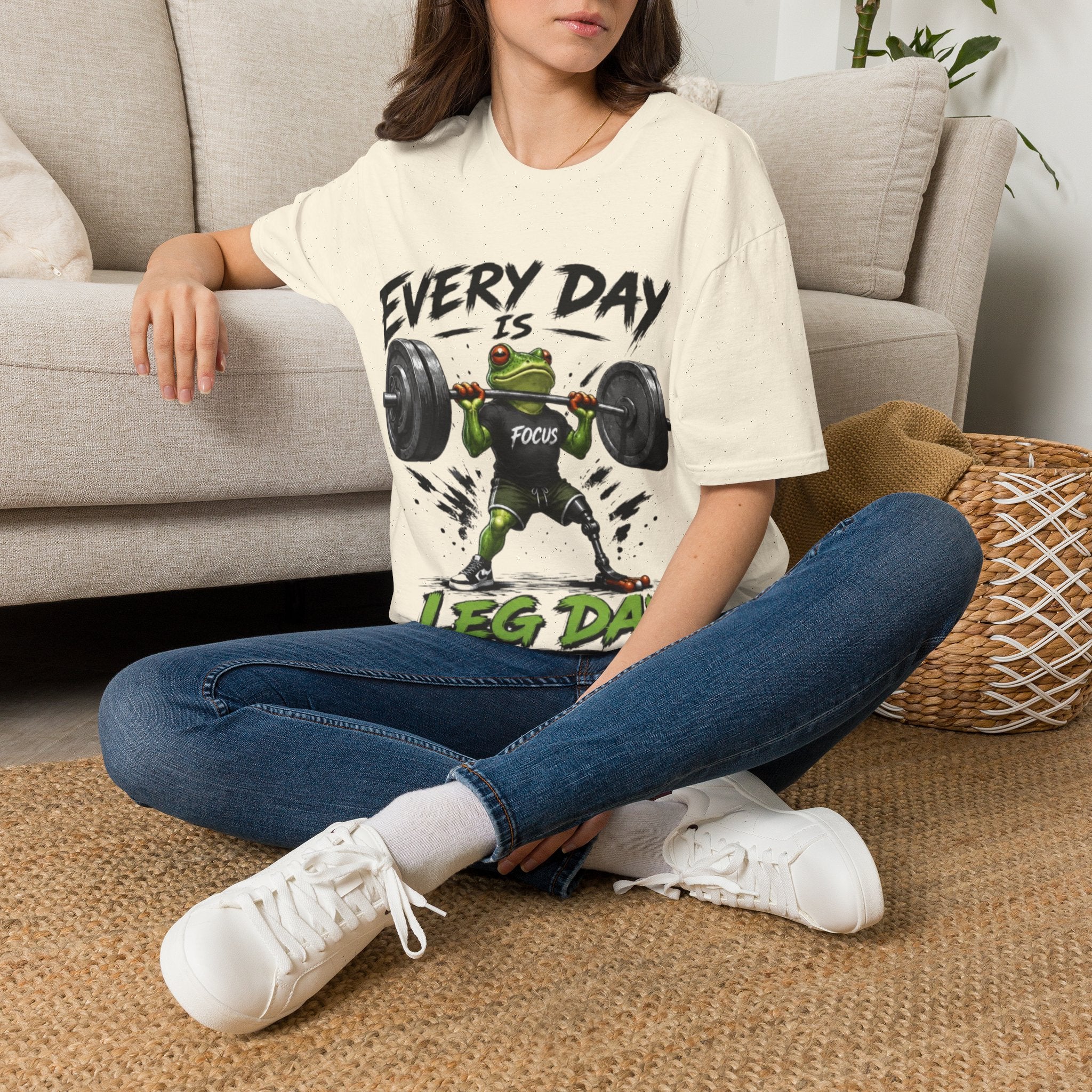 Weightlifting Frog Adult T‑Shirt — "Every Day Is Leg Day" Graphic Tee